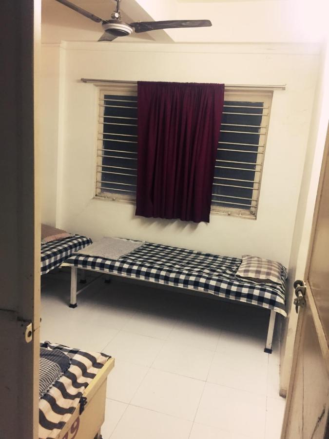 Shree Balaji Guest House Nashik Room photo